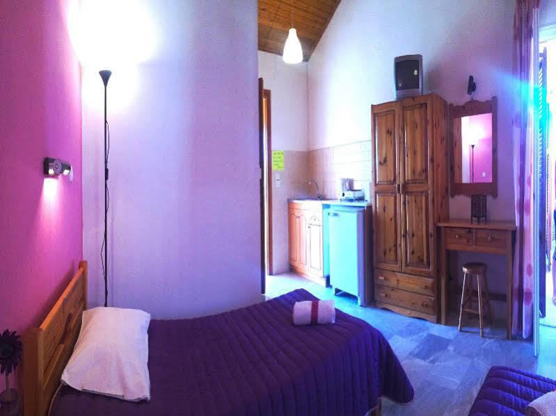 Ionian Breeze Apartments Kávos Esterno foto