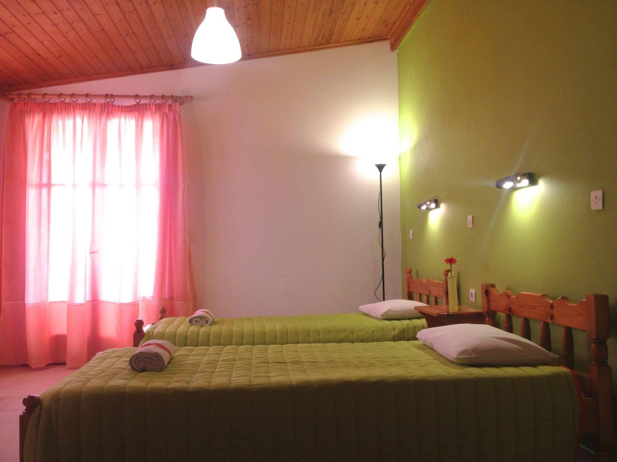 Ionian Breeze Apartments Kávos Esterno foto