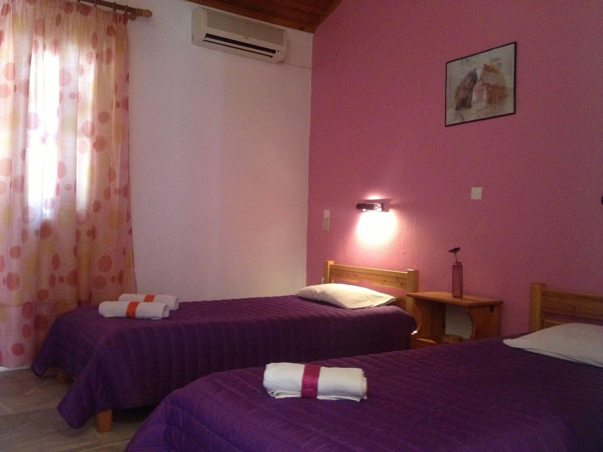 Ionian Breeze Apartments Kávos Esterno foto